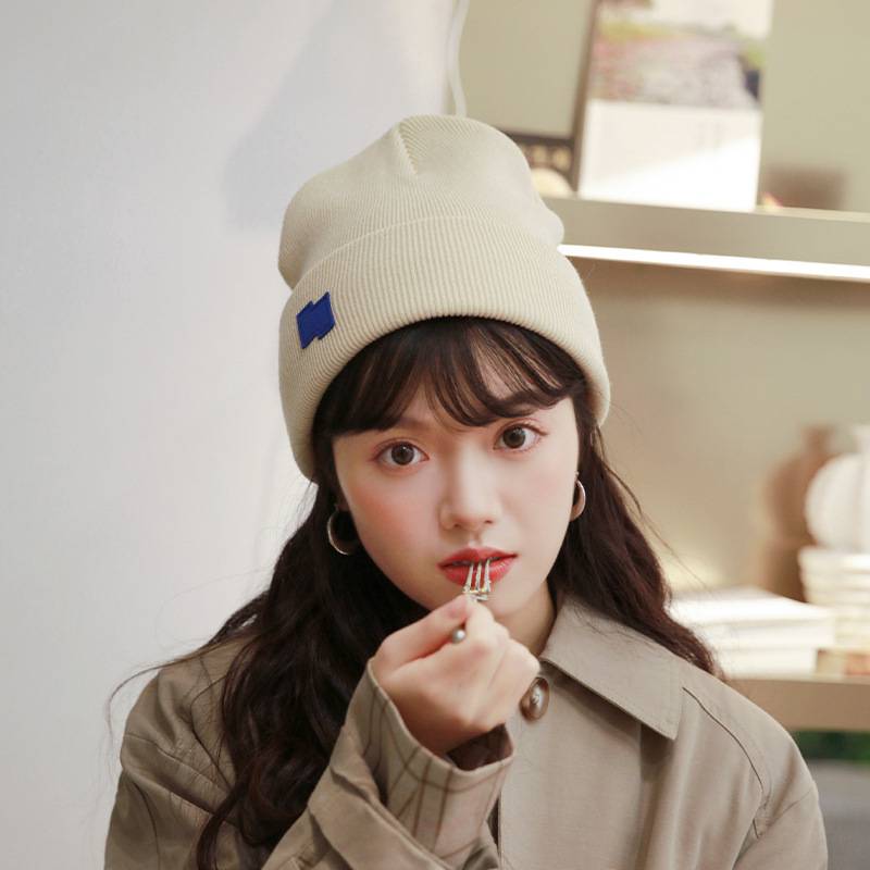 BURBERRY BLACK LABEL ニット帽 耳当て ボンボン