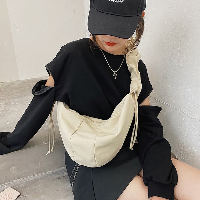 シンプルで大容量のハンドバッグレディースバッグ2020新しいトレンドファッションワンショルダーメッセンジャーキャンバスバッグネットセレブワイルドビッグバッグ Tiancai_Wing_Bag8831470