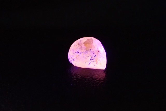 ラズライトインソーダライト　0.58ct　[C7‐55]