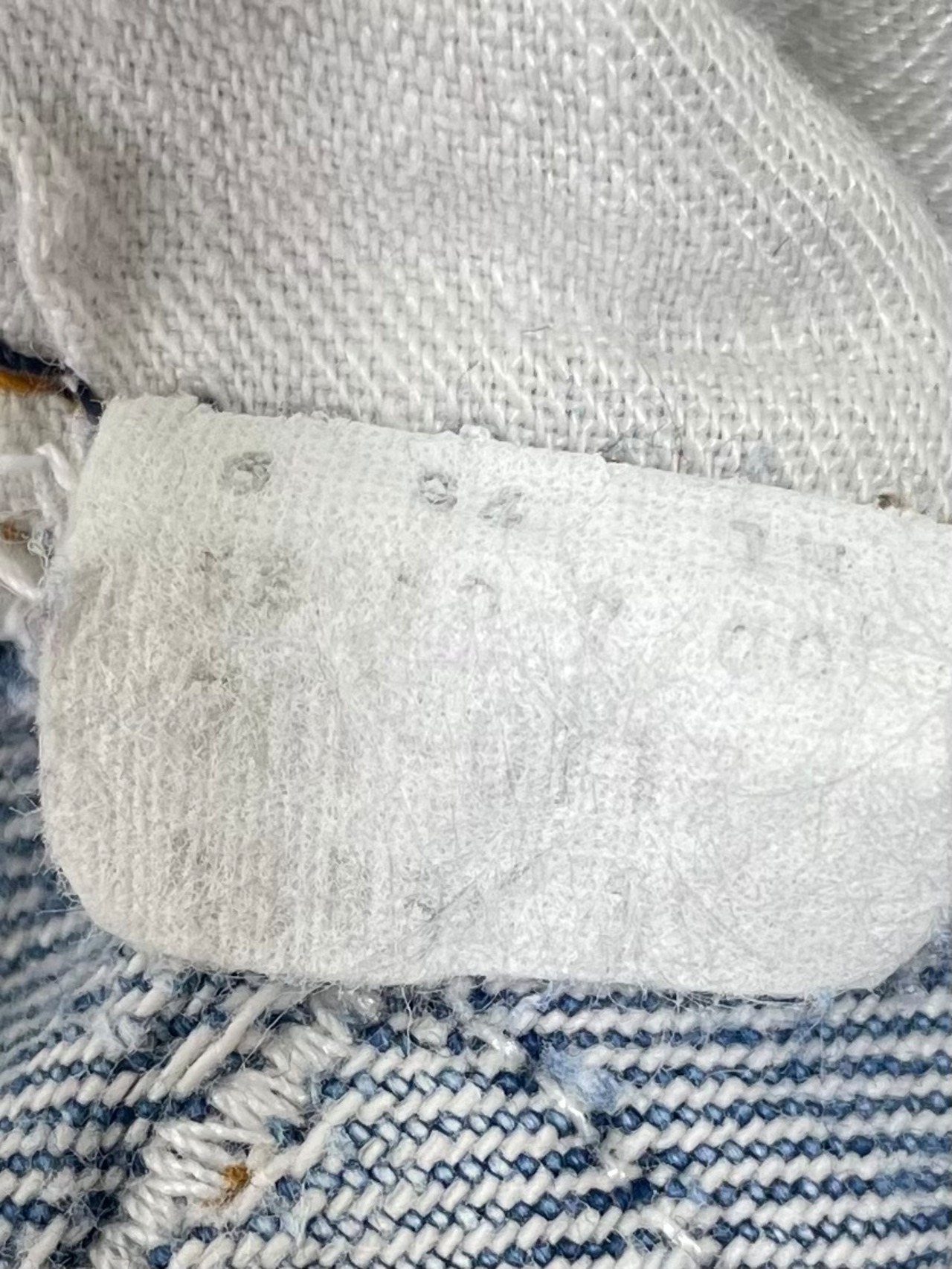 M-201  リーバイス Levis501レギュラー古着 1990年米国製刻印551   W 66cm(ぐるり） 股下 65cm