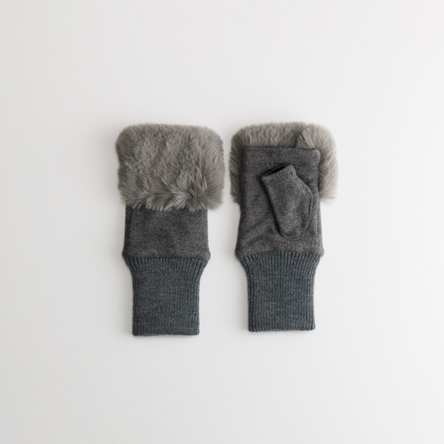 フェイクファー付きフィンガーレスグローブ(WOMEN)