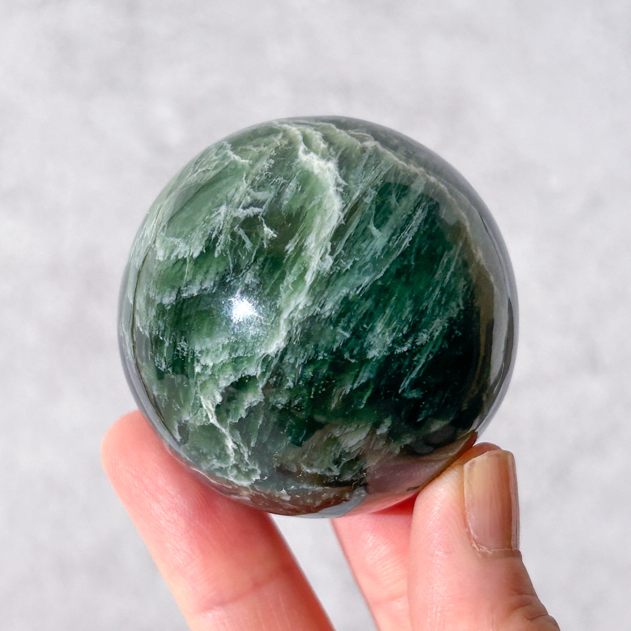 グリーンカイヤナイト スフィア * Green Kyanite * 天然石