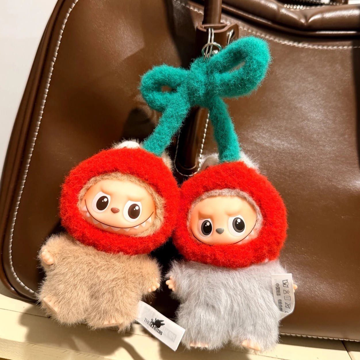 ラブブ ５点セット×４セット Amazon | POP MART THE MONSTERS Have a Seat ぬいぐるみ シリーズ【1