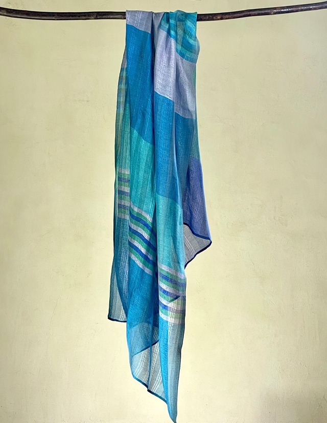 絹からみ織り布（ストール) ～青 × 青緑 × 薄紫 ×  ストライプ～　Silk leno weaving cloth (scarf) ～blue × blue green × light purple × stripe～