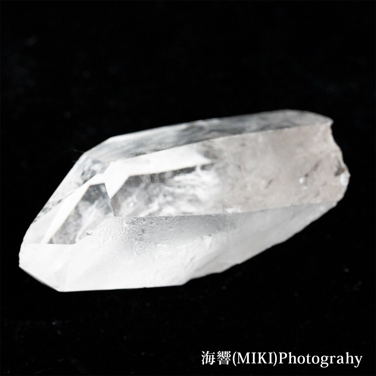 【海響(MIKI)セレクト ブラジル トマスゴンサガ産クォーツ(水晶) ポイント #C】クリスタルエネルギークリアリング&チャージ付き 浄化、保護、ヒーリング、瞑想に! 送料無料・画像5