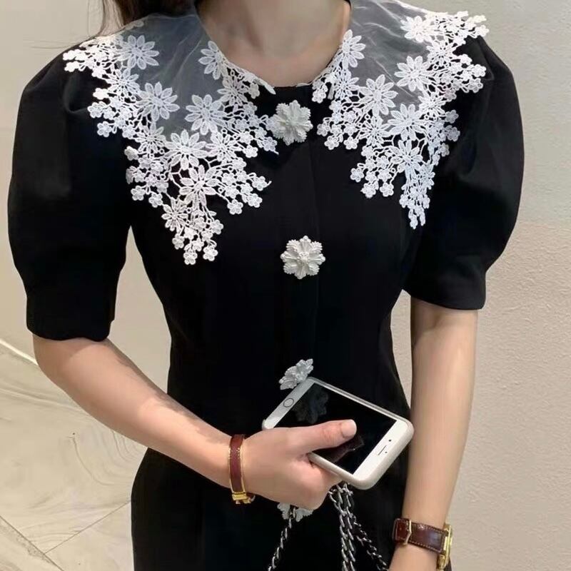 lace collar dress