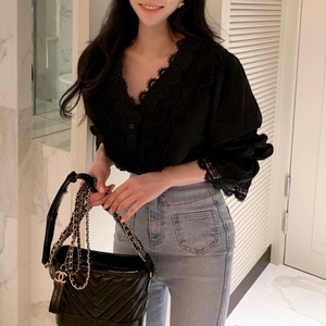 Vネック パフスリーブレースブラウス A4210