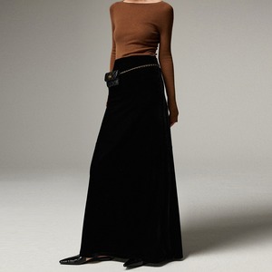 マキシスカート スカート ロングスカート スリットスカート 深スリット フレア ドレープスカート スリム シック バックスリット ロング丈 マキシ丈 ディープスリットドレープマキシスカート レディース かわいい 大人可愛い おしゃれ ガーリー エレガント 主役級 存在感 キュート きれいめ 上品 シンプル クラシカル こなれ感 お出かけ ショッピング 休日 通勤 通学 デート 女子会 イベント 旅行 体型カバー ゆったり フェミニン