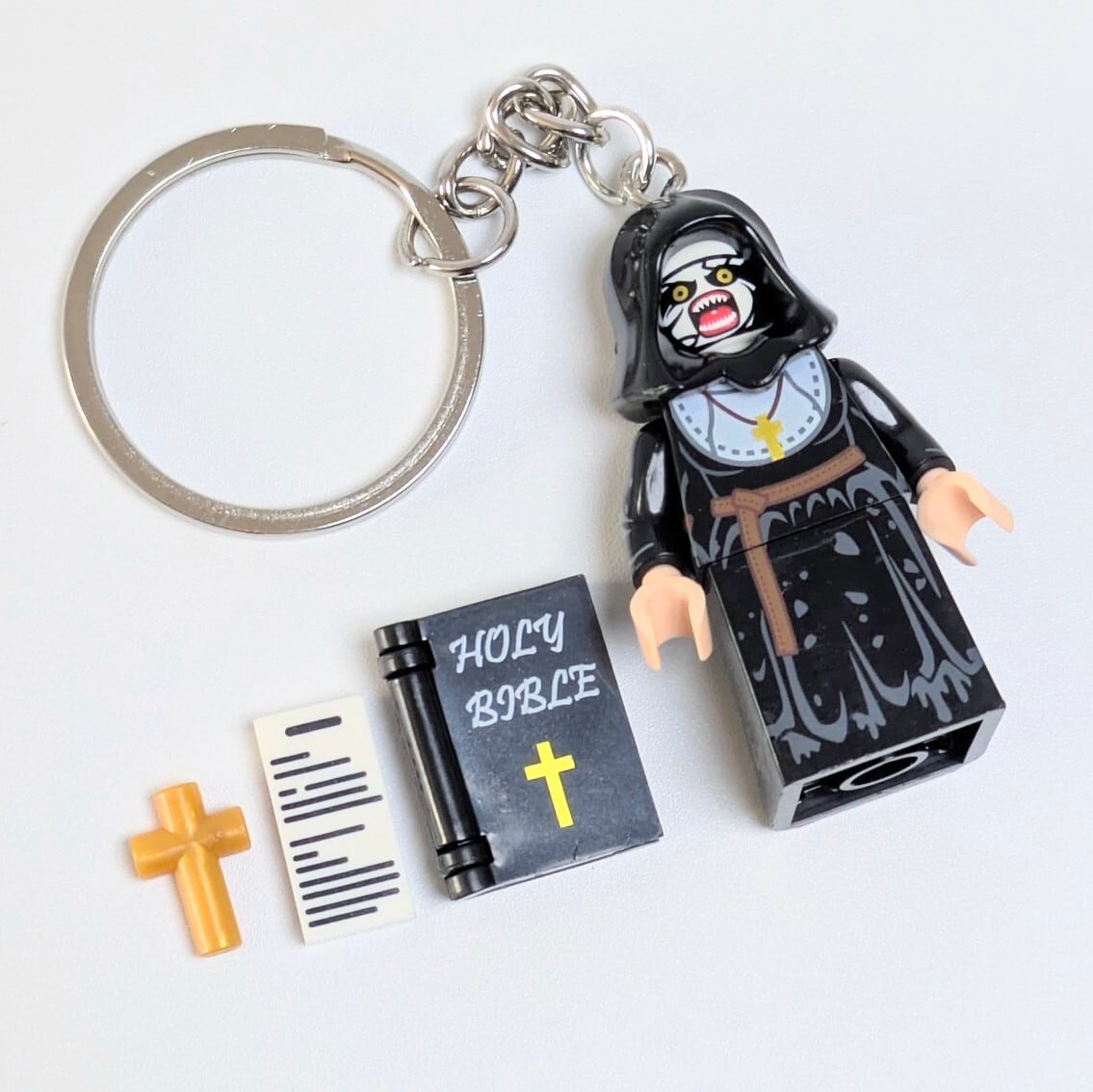 ★ブロックフィギュアキーホルダー★【 the Nun / 死霊館のシスター 】VALAK ver.2 / ヴァラク / Valac / ウァラク  / 死霊館 〚アメリカン雑貨 アメトイ〛