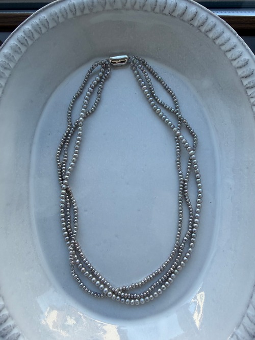 【Freshwater Pearl】gray pearl3Layer Necklace