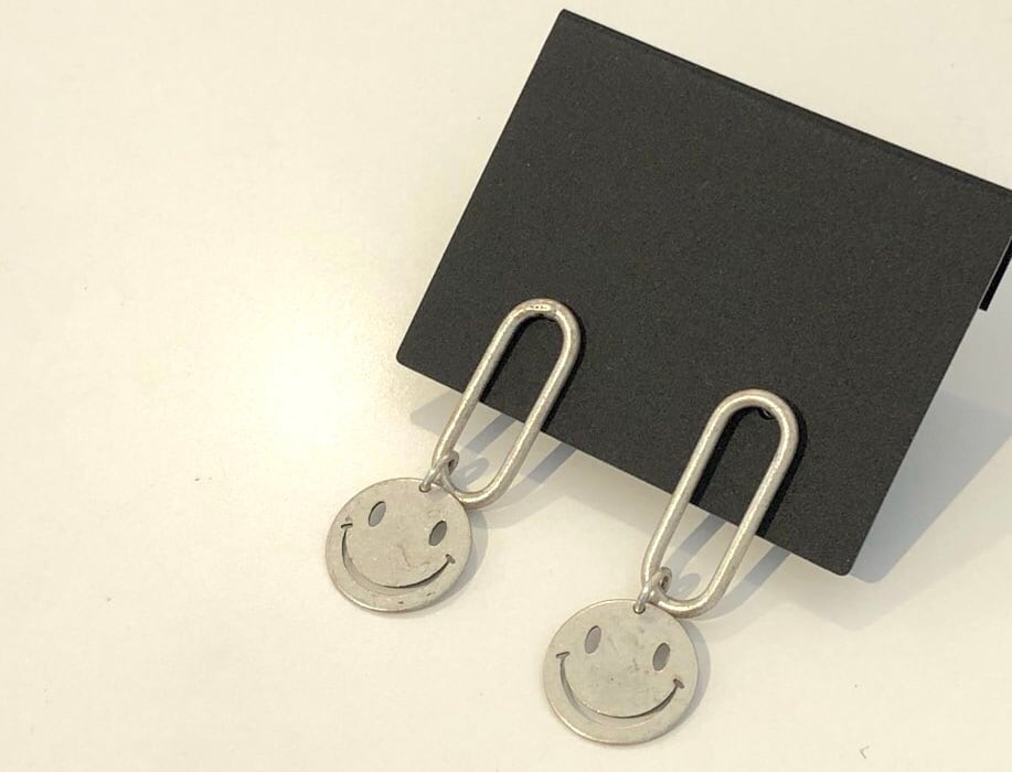 スマイルピアス