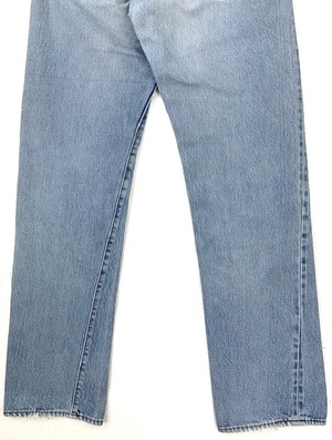 M-100 リーバイス Levis501古着 1983年赤耳 米国製刻524　W 75cm  股下 77cm　