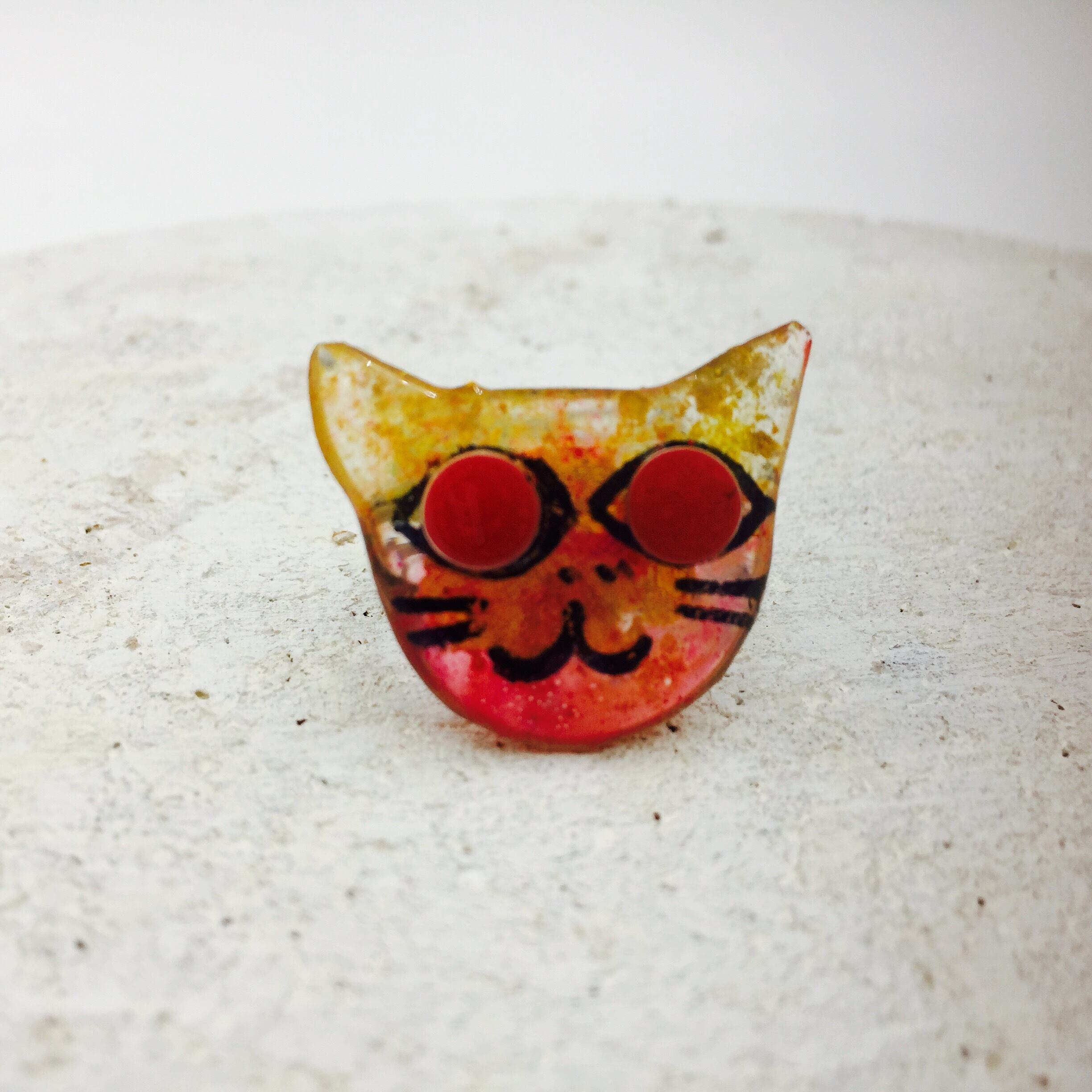 猫meow指輪  :  赤い大丸