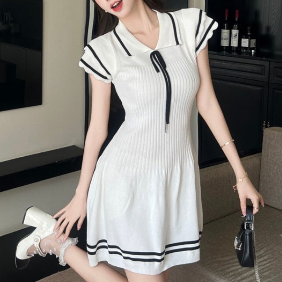 ミディアム丈リブニットワンピース