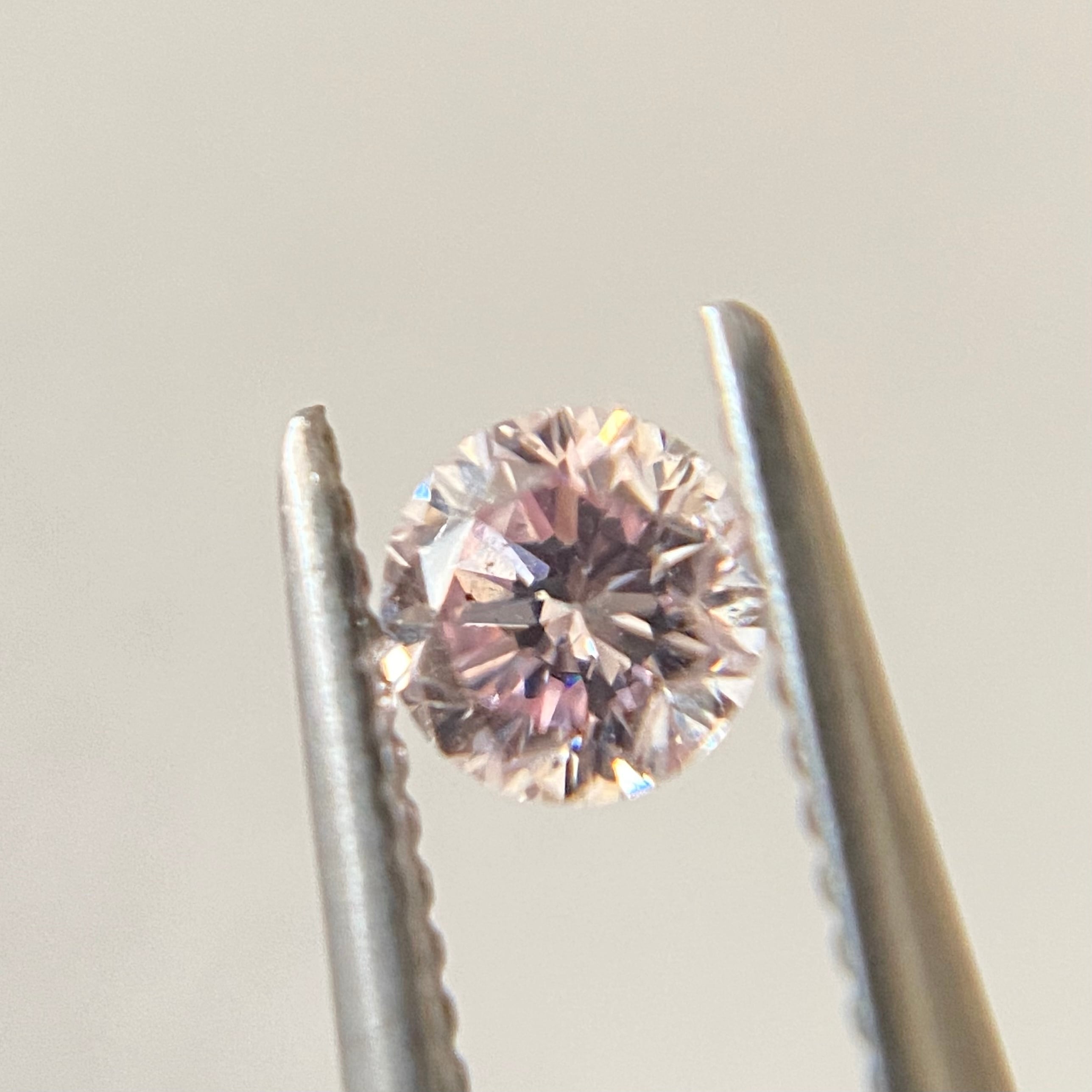 ピンクダイヤモンドルース/L.PUPRLISH PINK/ 0.131 ct. krzysztofbialy.com