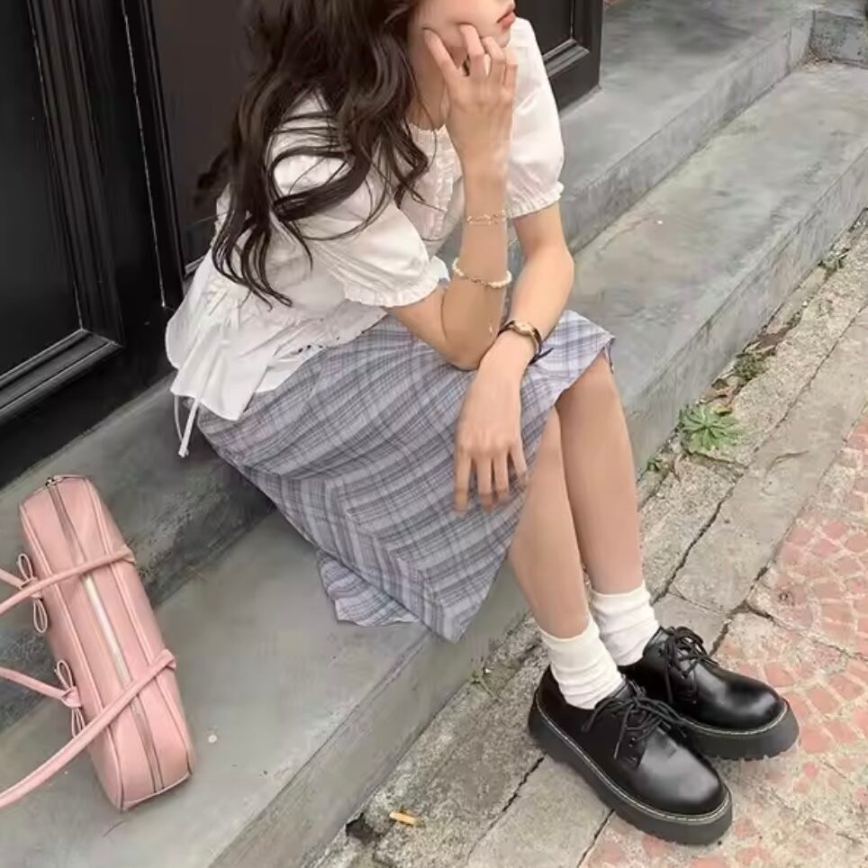 ガーリーフリルパフスリーブシャツ