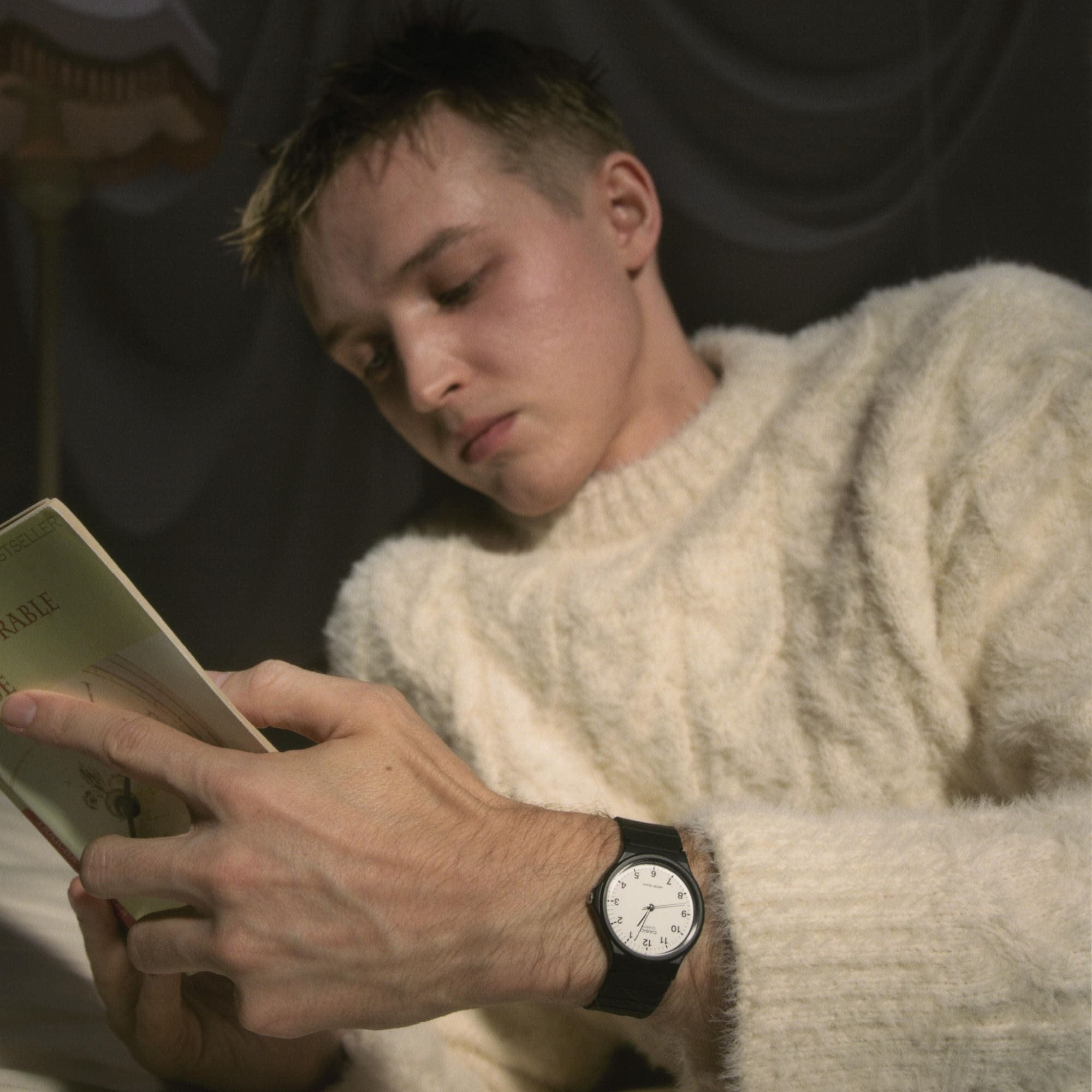 国内正規品 CASIO Collection カシオ コレクション 薄型 シンプル ブラック ユニセックス腕時計 MQ-24-7BLLJH