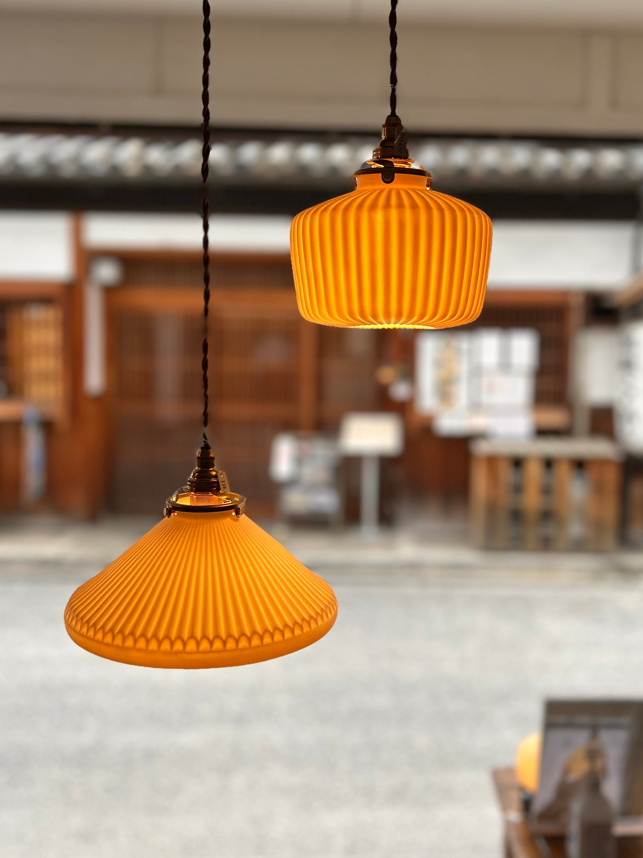 Cone M / 飛松灯器 | switch