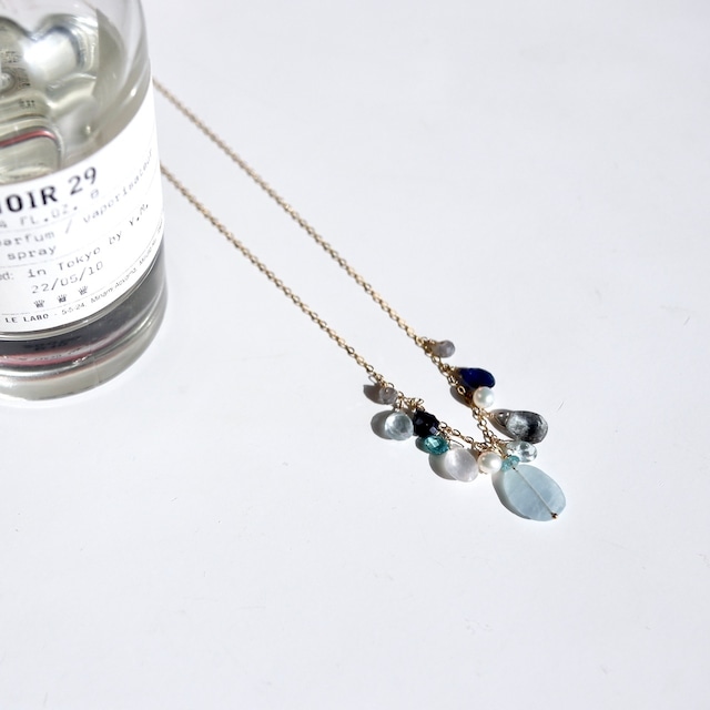 Mixed gemstone necklace／Blue