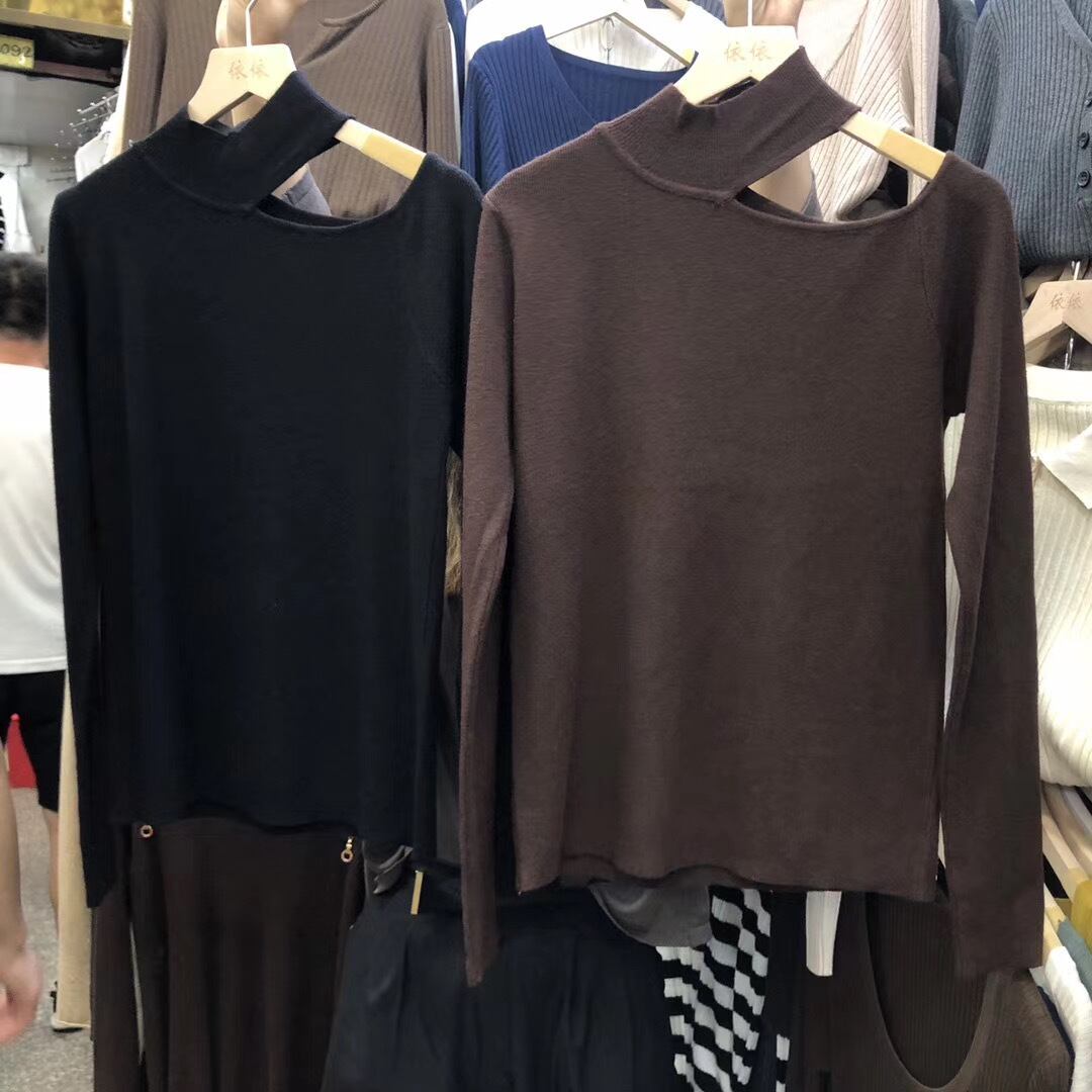 オープンショルダートップス