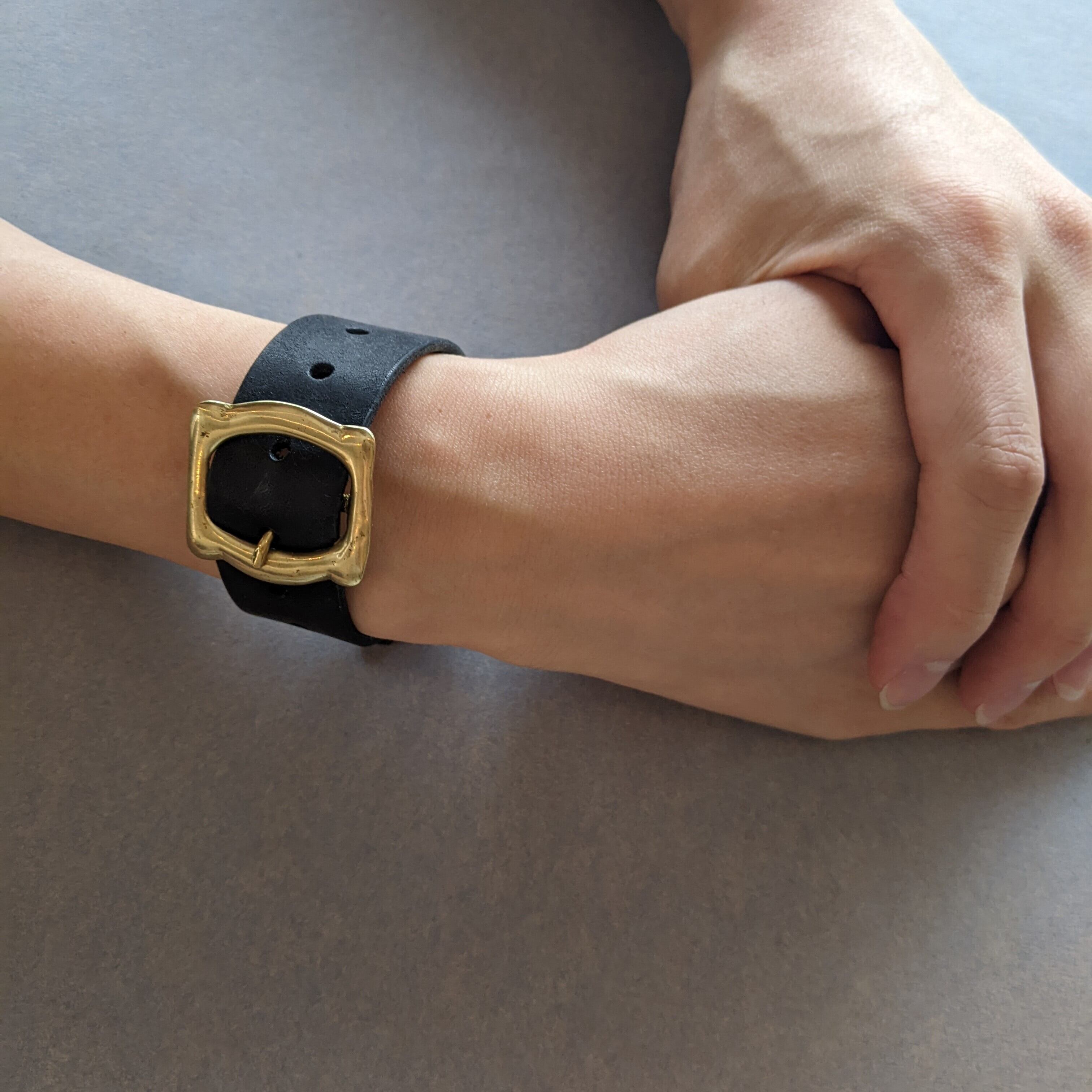 Saranam サラナン マリオ Bracelet ブレスレット Black 服と雑貨ume 大阪市北区中津 セレクトショップ