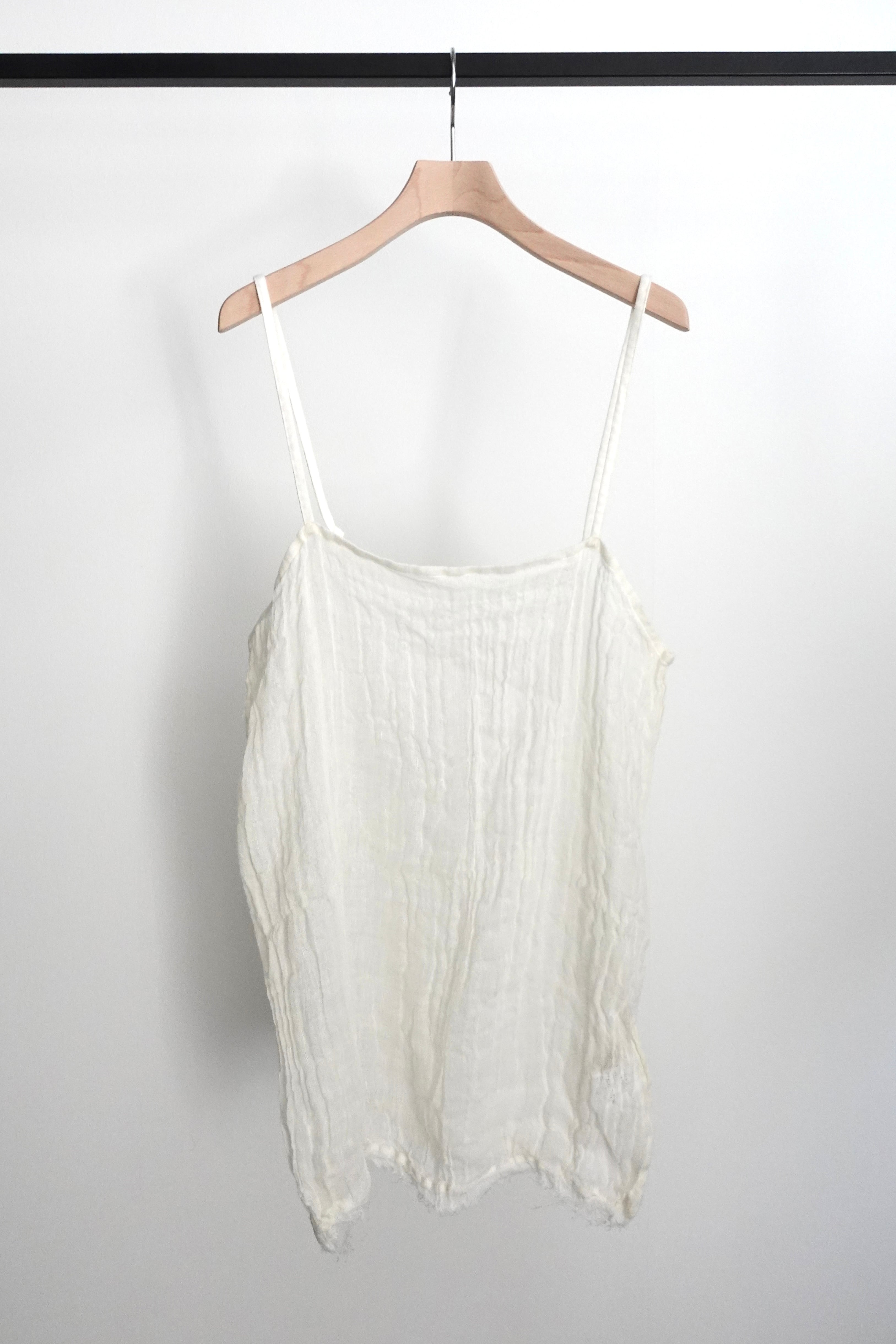 ERiKOKATORi】wool linen gawze camisole | TOLMA.