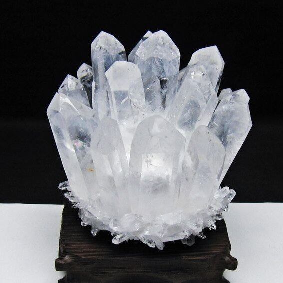 水晶 クラスター 水晶 原石 台座付属 一点物 おまかせ便 182-8635