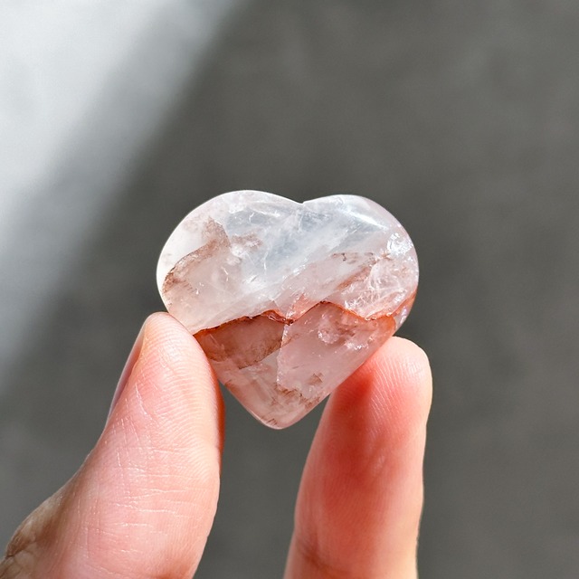 レッドヘマタイト×ローズクォーツ  ハート型 01◇ Golden Healer × Rose quartz ◇ 天然石・鉱物・パワーストーン