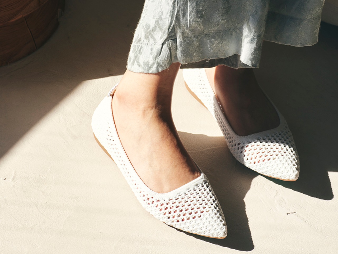 pointed-DOILY / WHITE