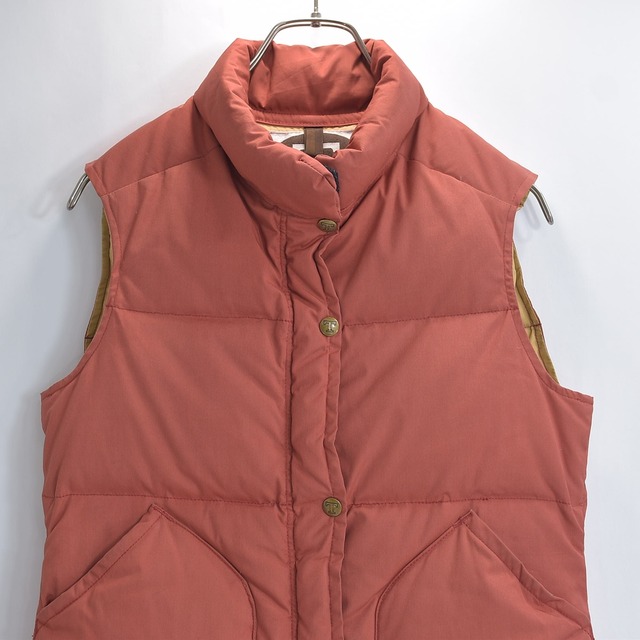 70s TRAILWISE トレイルワイズ ダウンベスト C&Cジッパー ロゴ刻印ボタン ダックテール アウトドア テラコッタ レンガ USED ヴィンテージ ビンテージ 古着 レディース Sサイズ