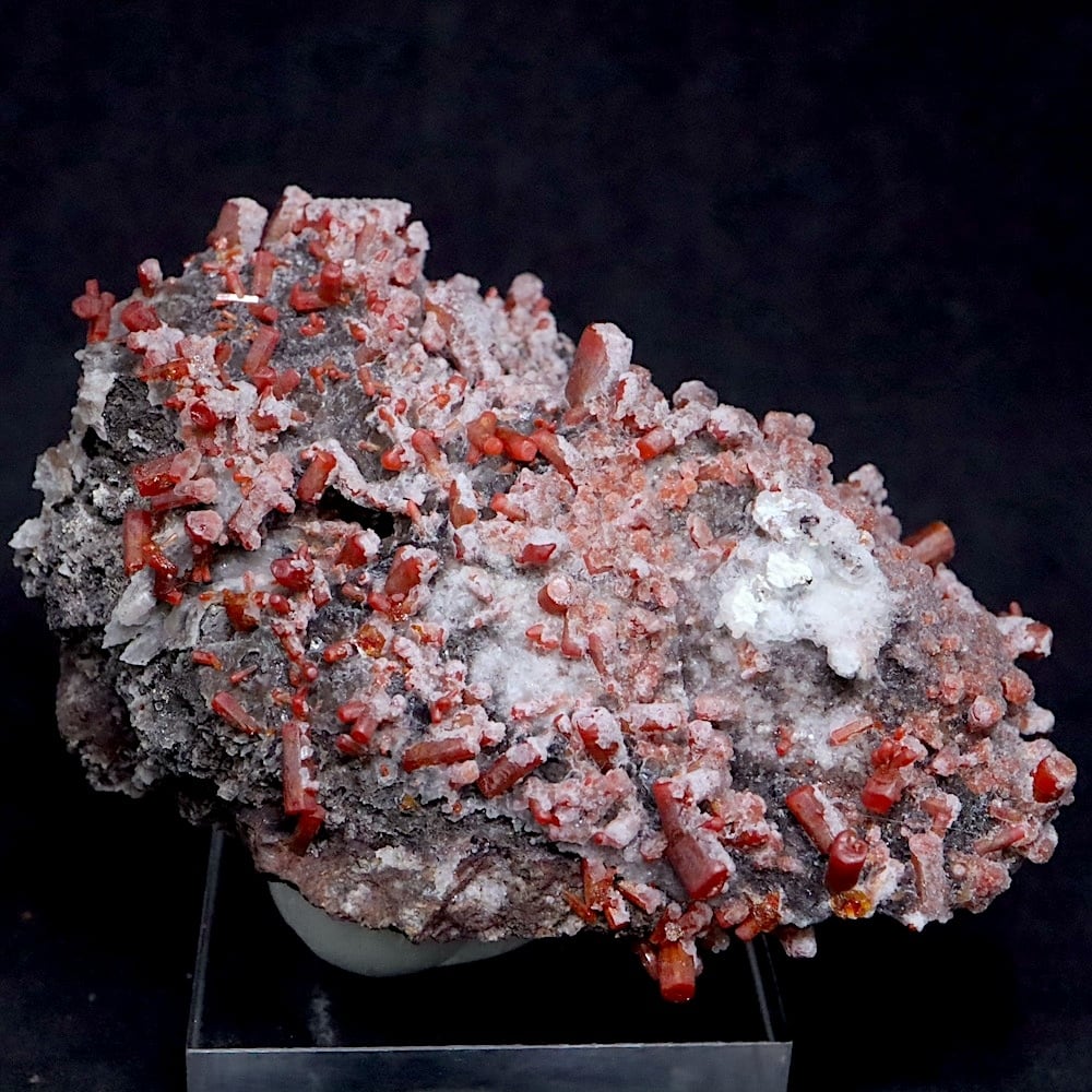 アリゾナ産 褐鉛鉱 バナジン鉛鉱 バナジナイト 119.8g VND087