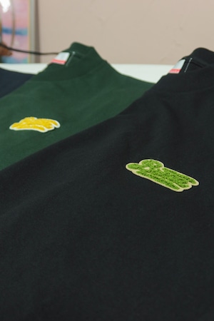 MOCO LOGO 7oz DRY TOUCH LOOSE FIT TEE [GREEN]