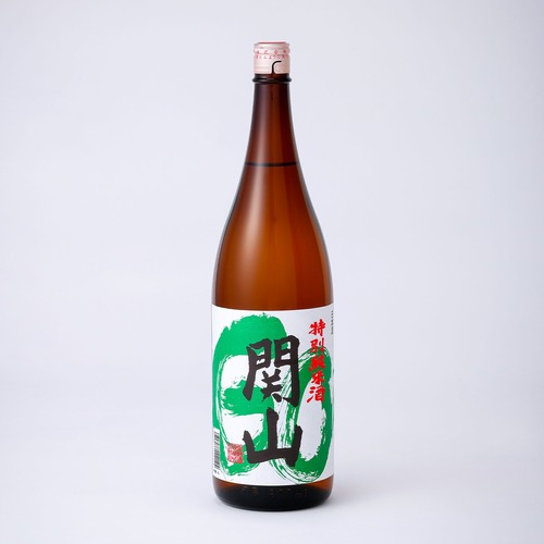 関山　特別純米酒【1.8L】