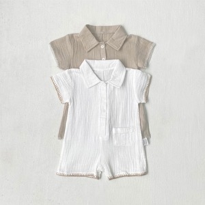 【BABY】韓国風　しわ無地半袖ロンパース