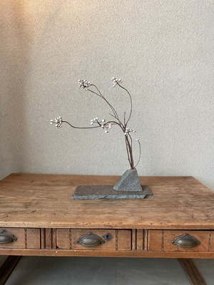 134 石の花器・枝ものセット