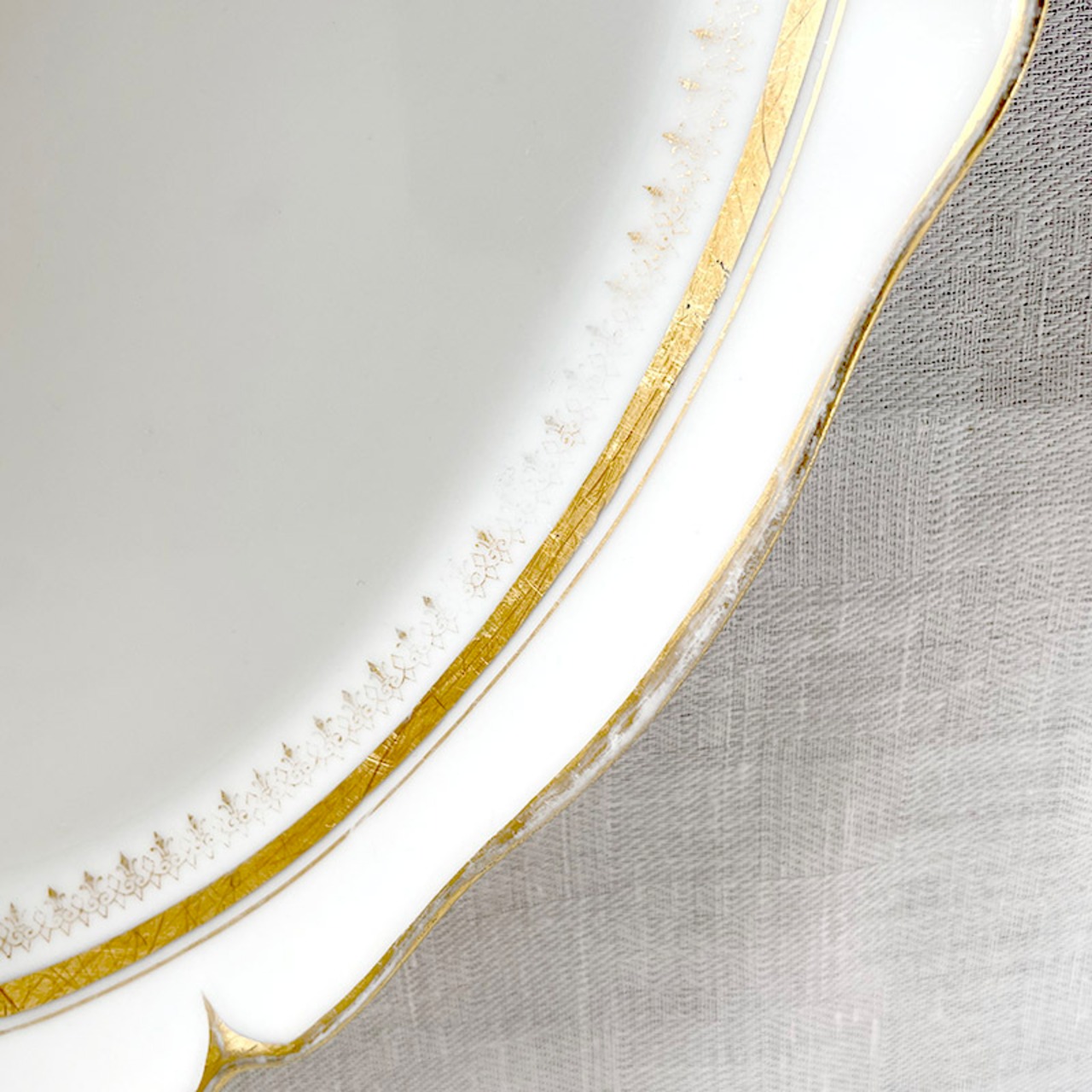 オーバルプレート　レトロ金彩 ラヴィエ　花リム　 12TWdn5