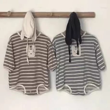 【BABY】韓国風 ウサギボーダー柄ロンパース