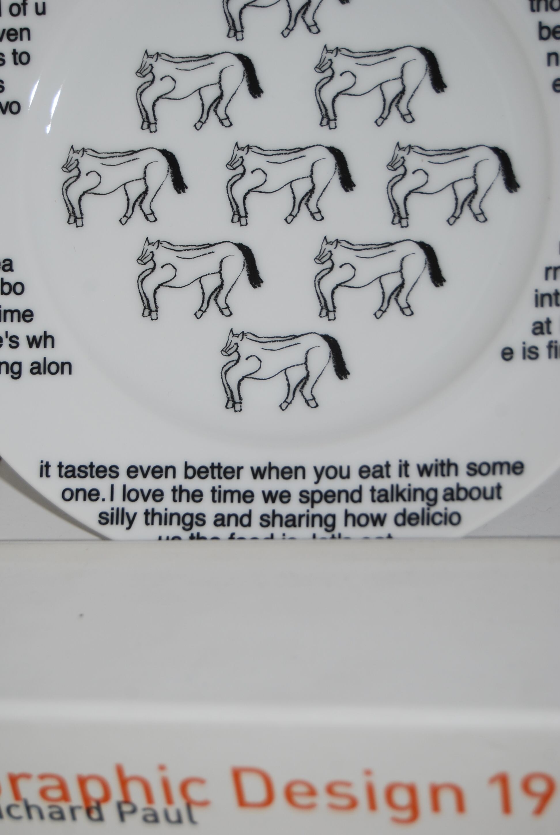 Layout Horse Plate (165x165mm) | CONVENIENCE YOUNG