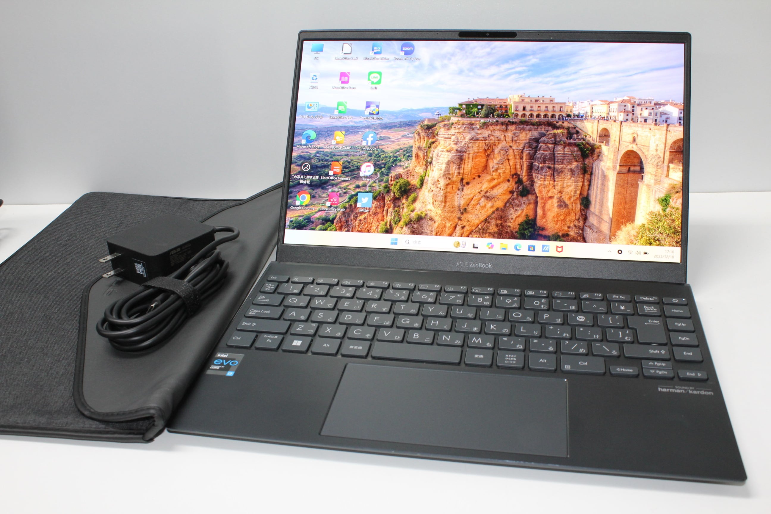 現状品】中古一体型パソコン HP Pavilion All-in-One 27-ca1070jp 爆速