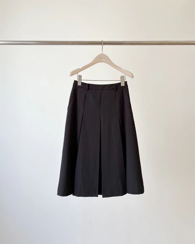 (OUNCE) nutty pleats skirt