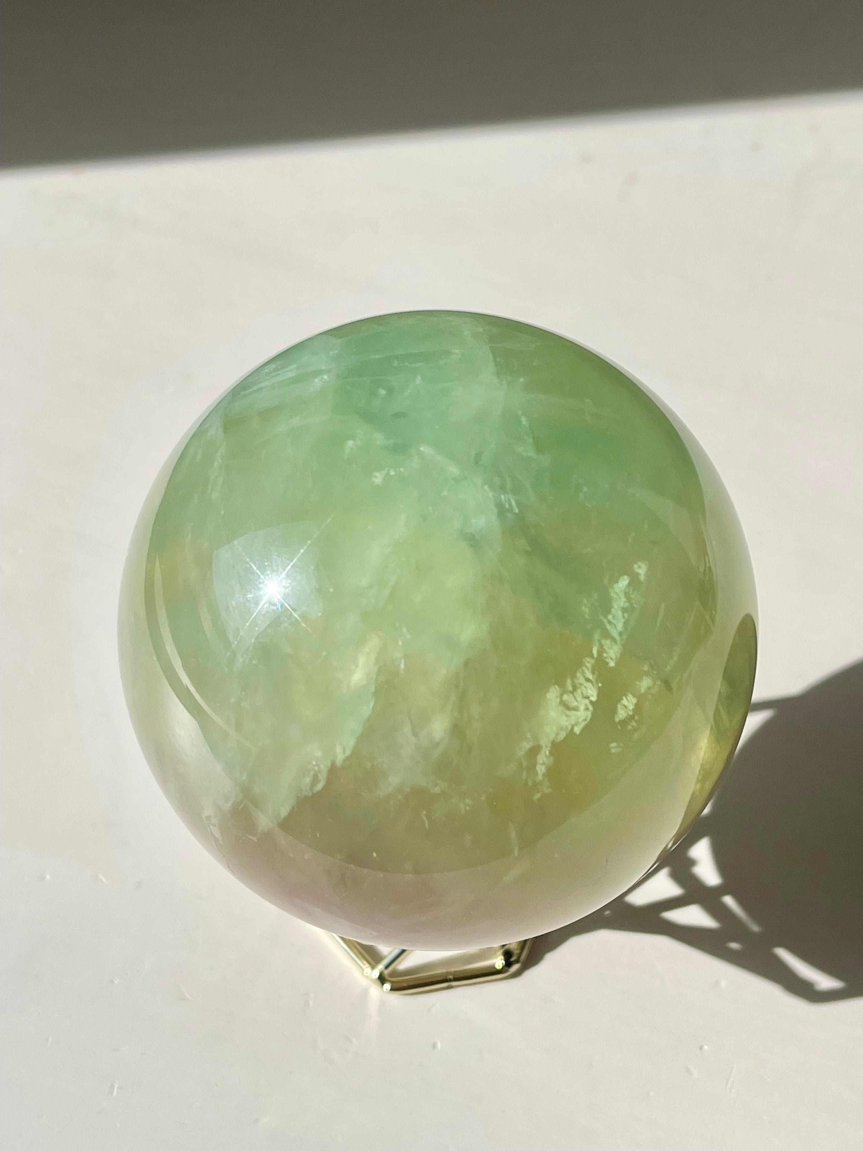 フローライトスフィア　8.1cm