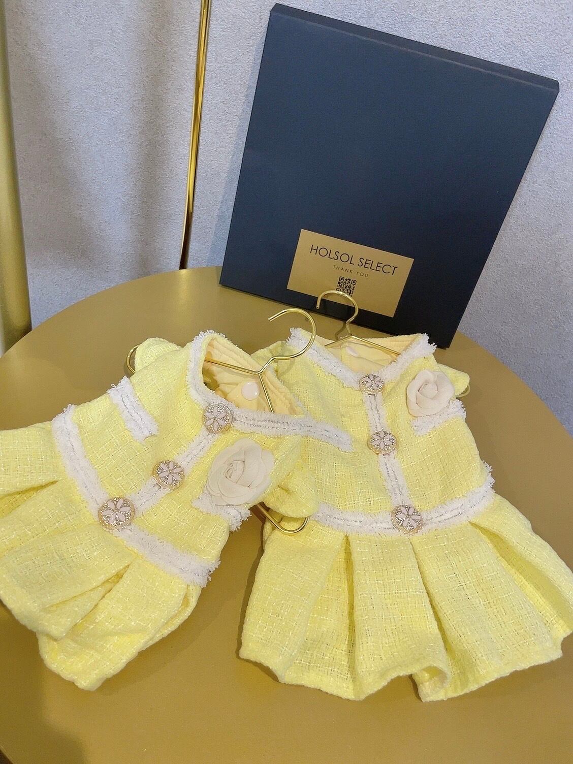 新品 EIMY GOLF セットアップ ミルキーツイード ワンピース イエロー EIMY GOLF（エイミーゴルフ）の「カットツイードワンピース