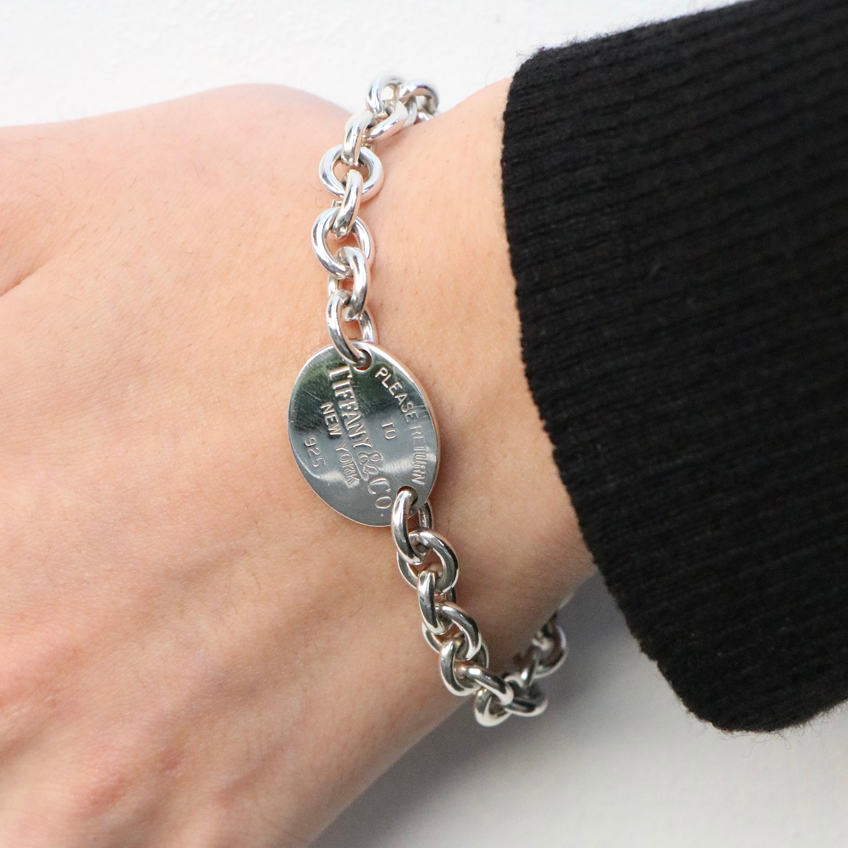 Tiffany&Co. リターントゥ ティファニー オーバルタグ ブレスレット 