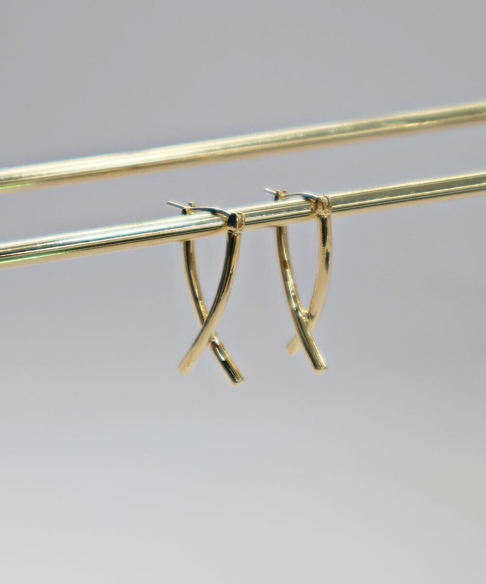 【SELECT】シルバー925ポスト　カーブ クロス ピアス 金属アレルギー対応 silver925ポスト 韓国製