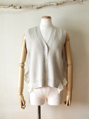 ラメフリルニットベスト <ベージュ>