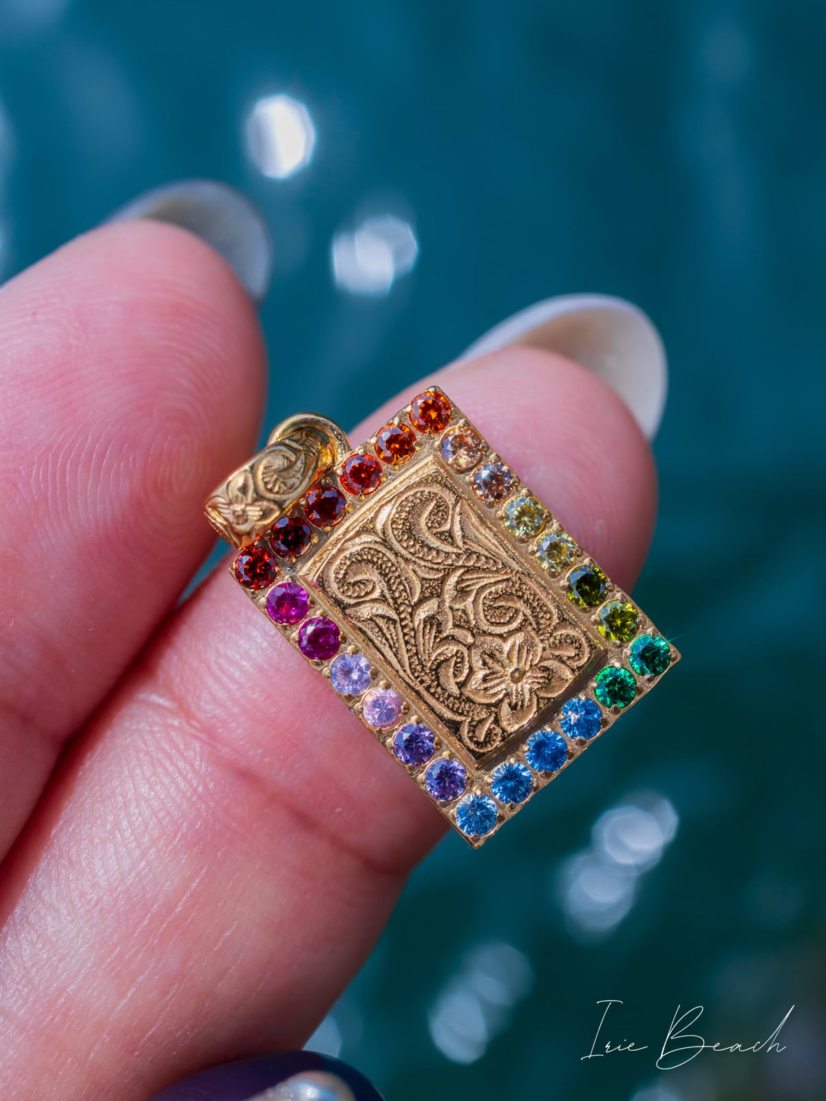 【えいじ】IRIEBEACH RAINBOW plate necklace RAINBOW plate necklace | IRIEBEACH