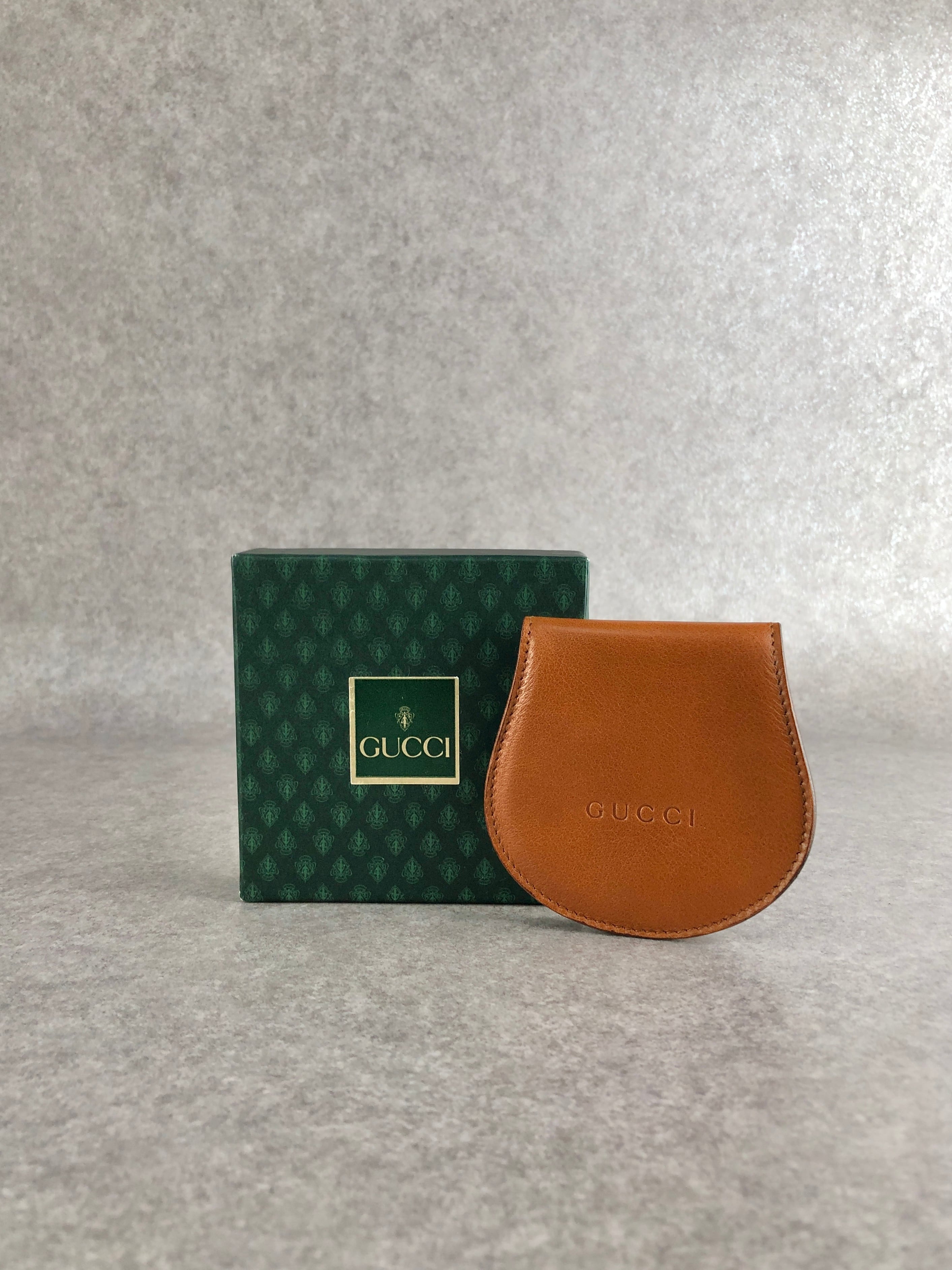 GUCCI グッチ 財布 ブラウン ロゴ型押し レザー コインケース vintage ヴィンテージ オールド 86ajph