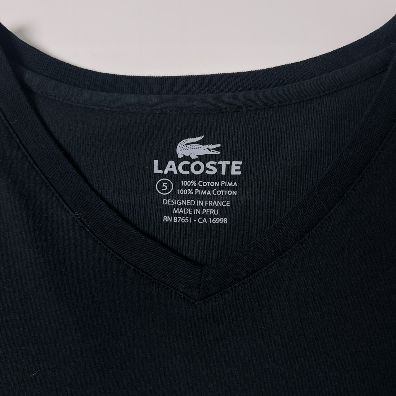 LACOSTE ラコステ フランスデザイン Vネック 長袖Tシャツ 5/ブラック