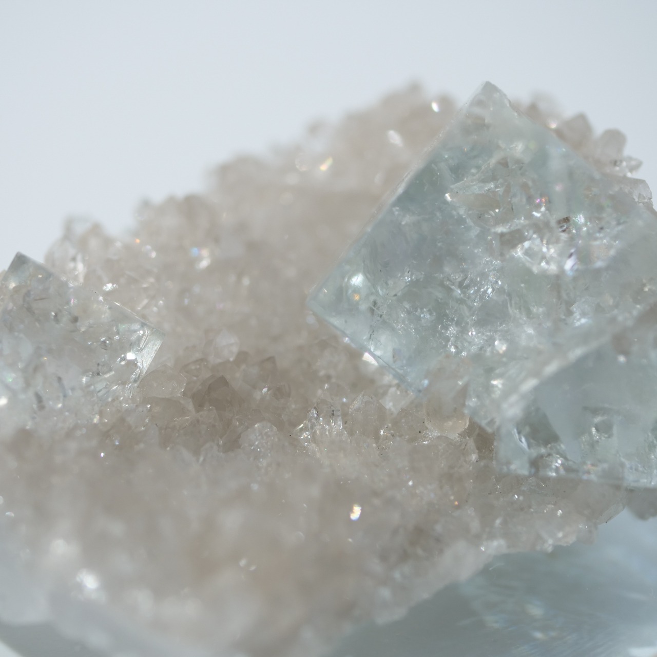 シャンファーリン産 フローライト / スモーキークォーツ / 原石 標本