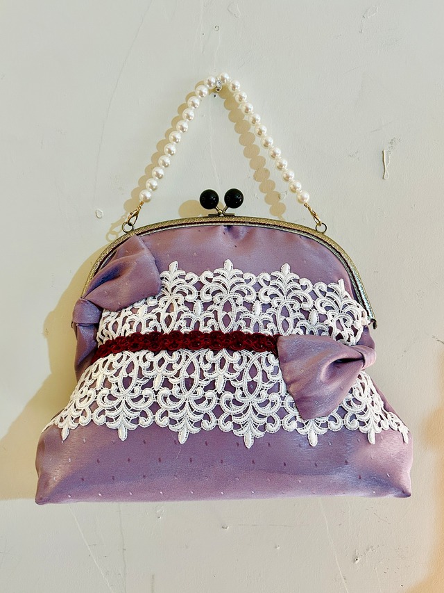 「回転木馬に子猫」アートドール